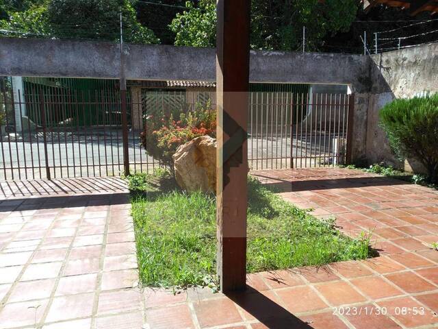 #127 - Casa para Venda em Cuiabá - MT - 1